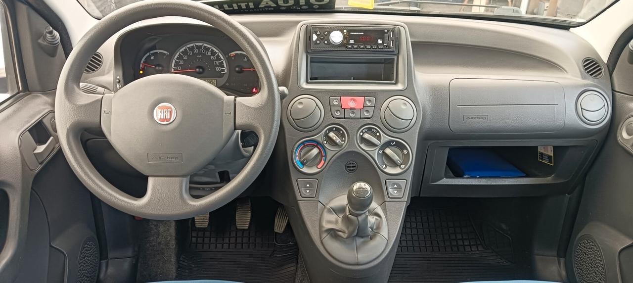 Fiat Panda 1.2 Dynamic 69 CV clima