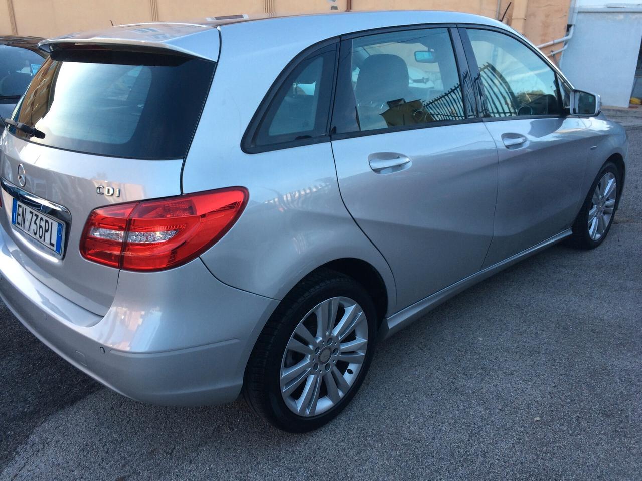 2012 Mercedes-benz B 200 CDI BlueEFFICIENCY TAGLIANDATA !!!!