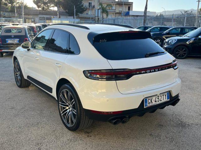 PORSCHE Macan 2.0