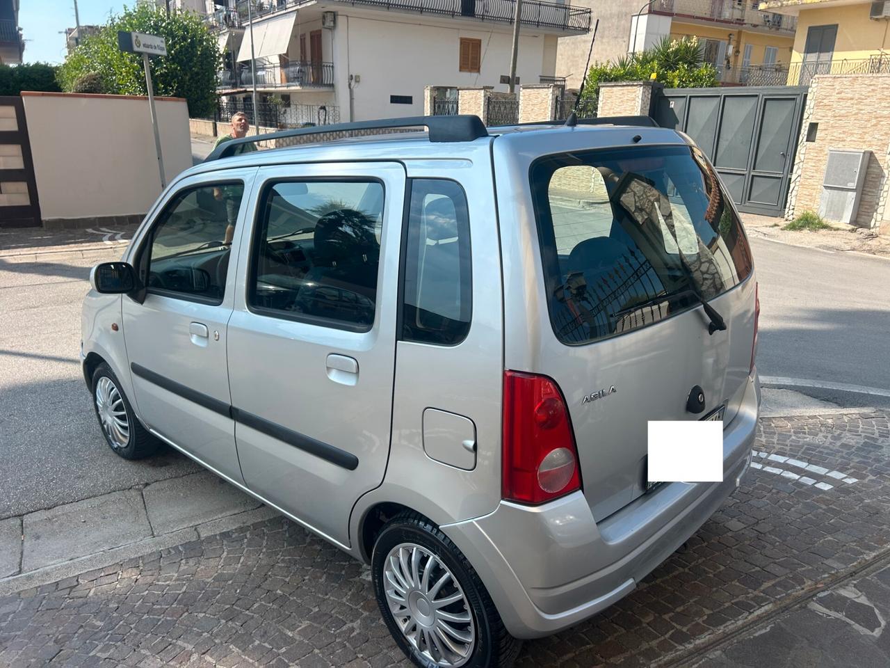 Opel Agila 1.0 12V Fashion Line