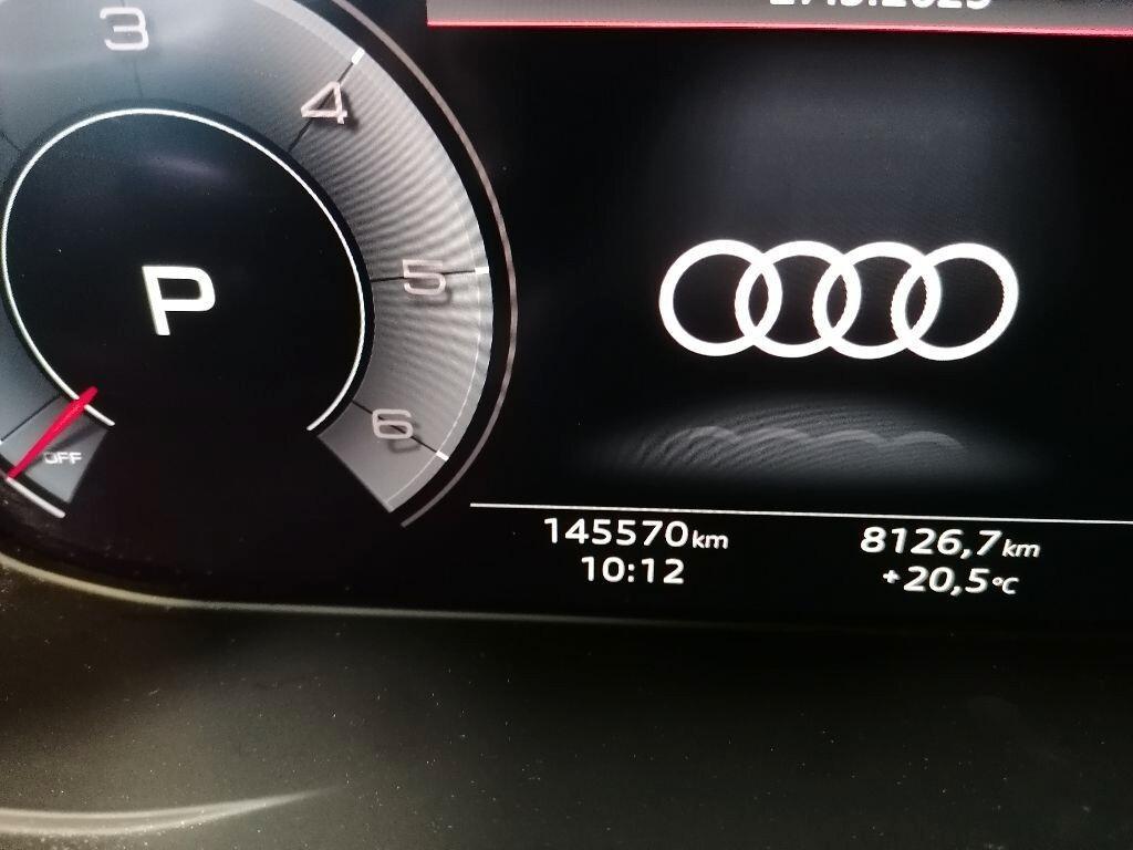 Audi A4 Avant 40 TDI quattro S tronic Business Advanced
