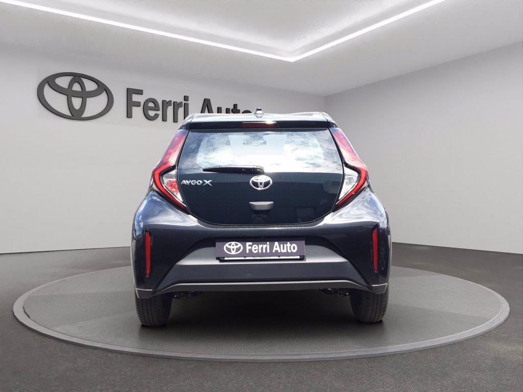 TOYOTA Aygo x 1.0 active 72cv del 2023