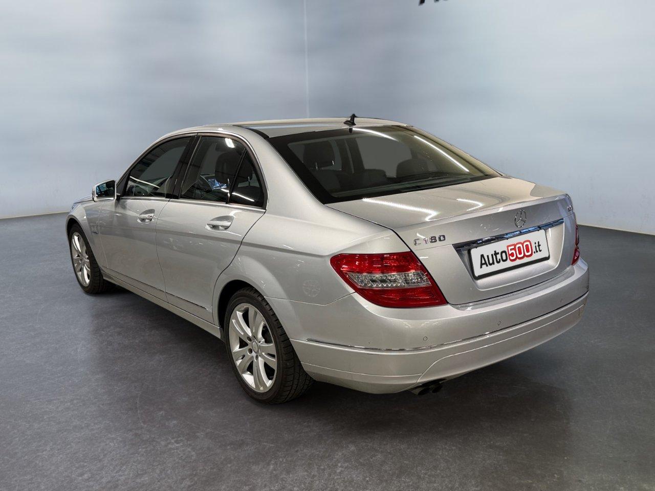 Mercedes C 180 CGI BlueEfficiency Avantgarde c/bixeno Berlina