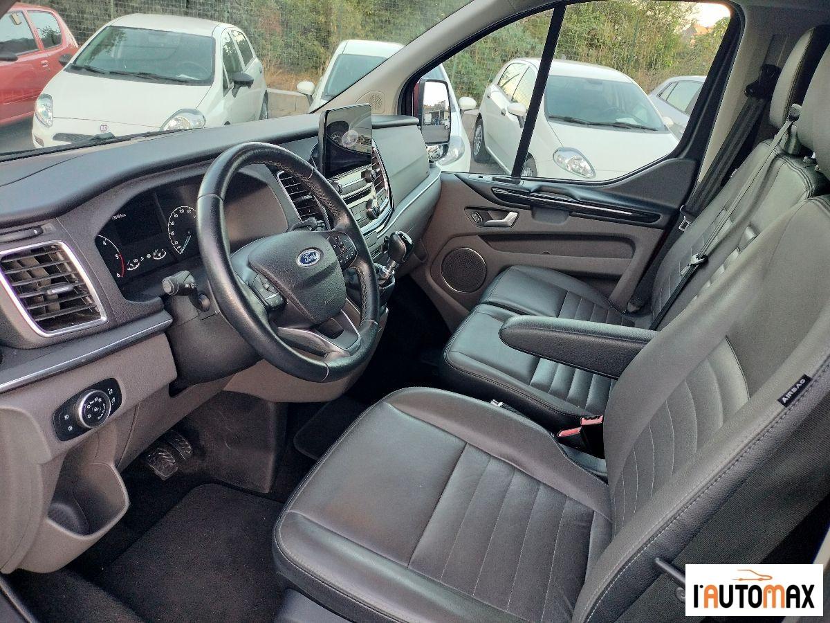 FORD - Tourneo Custom 2.0 TDCI Titanium 130cv 9 Posti