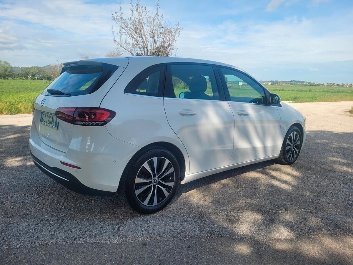 Mercedes-benz B 180 d Business Extra