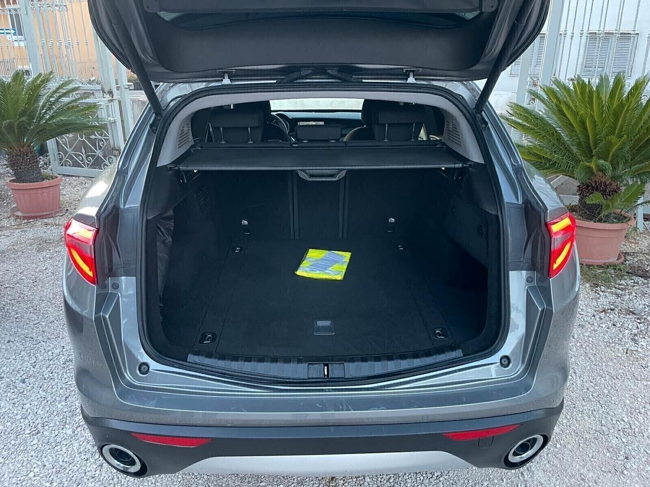 Alfa Romeo Stelvio 2.2 Turbodiesel 160 CV Business