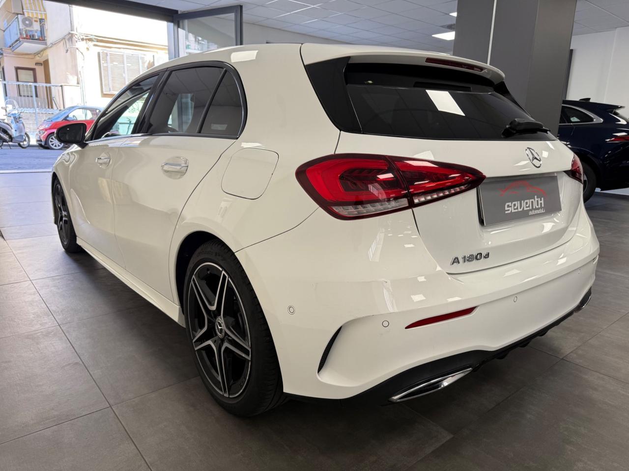 Mercedes-benz A 180 d Premium AMG LINE