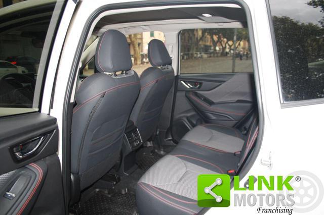 SUBARU Forester 2.0 e-Boxer MHEV CVT Lineartronic 4dventure