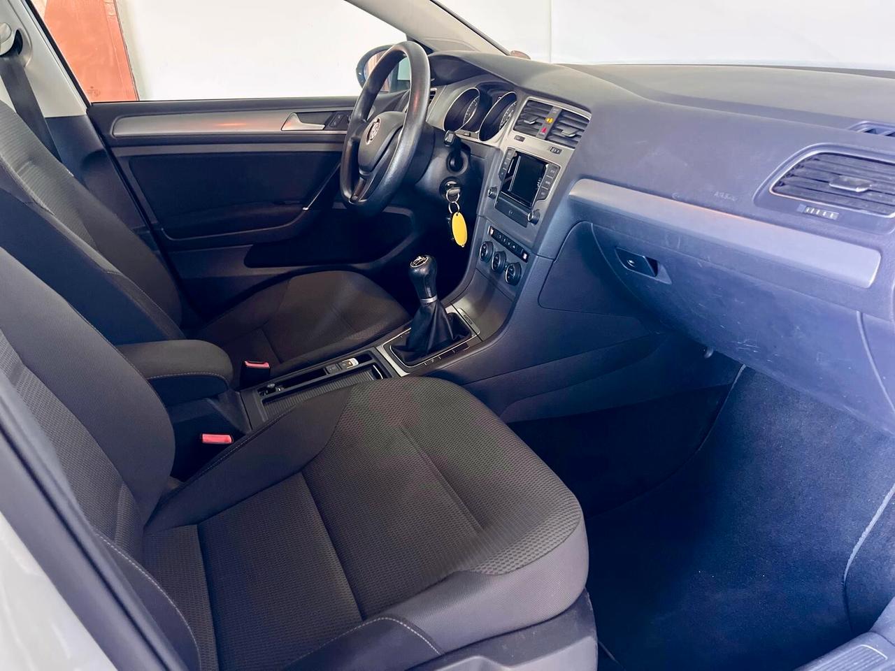 Volkswagen Golf Business 1.6 TDI 5p. 4MOTION Comfortline BlueMot. Tech.