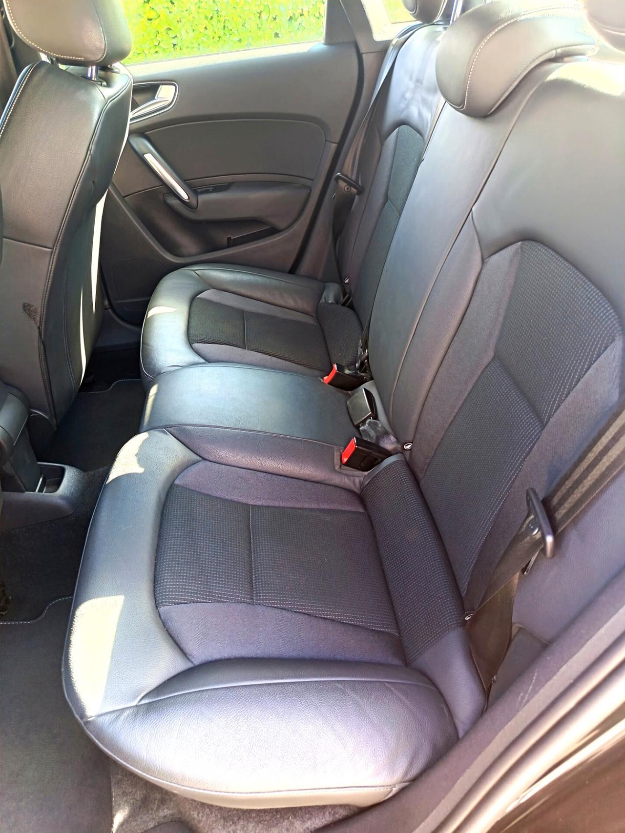 Audi A1 SPB 1.6 TDI S tronic Attraction