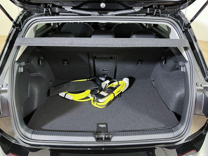 Volkswagen Golf 1.5 TSI eHybrid DSG Edition Plus
