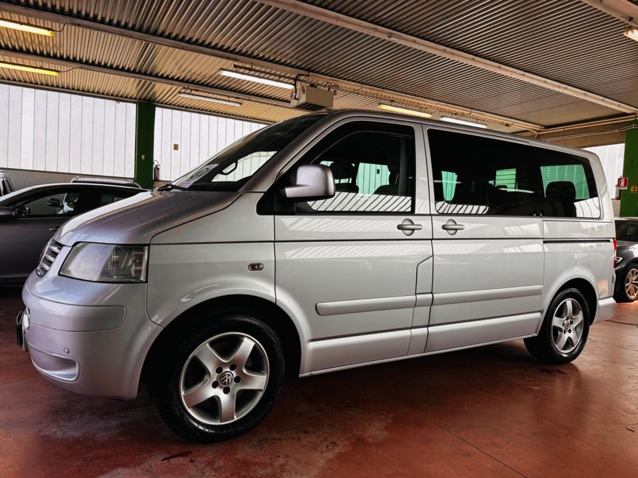 Volkswagen Multivan 2.5 TDI/130CV 4motion Comfortl.