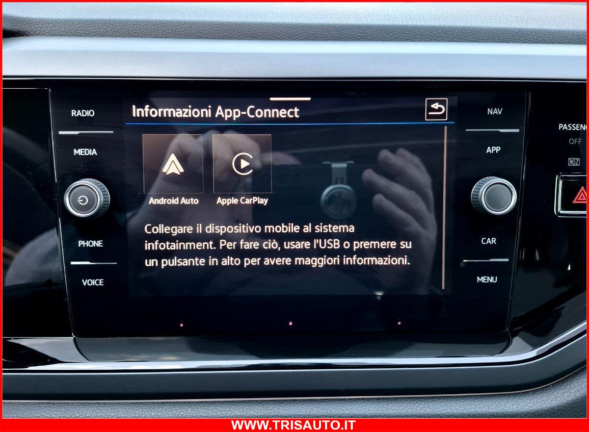 VOLKSWAGEN Taigo 1.0 TSI R-line NEOPATENTATI (TETTO APRIBILE)