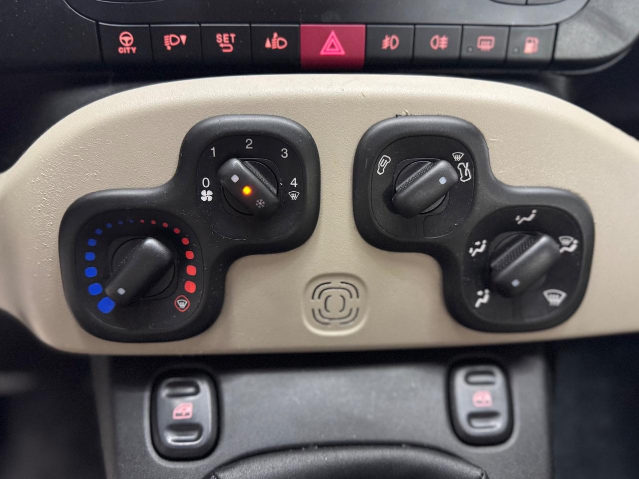 Fiat Panda 0.9 TwinAir BENZ. METANO ADATTA NEOPATENTATI