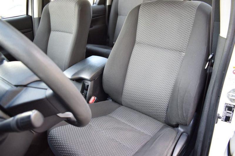 Toyota Hilux 2.4 D-4D 4WD 4 porte Double Cab N1 AUTOCARRO IVA ESPOSTA