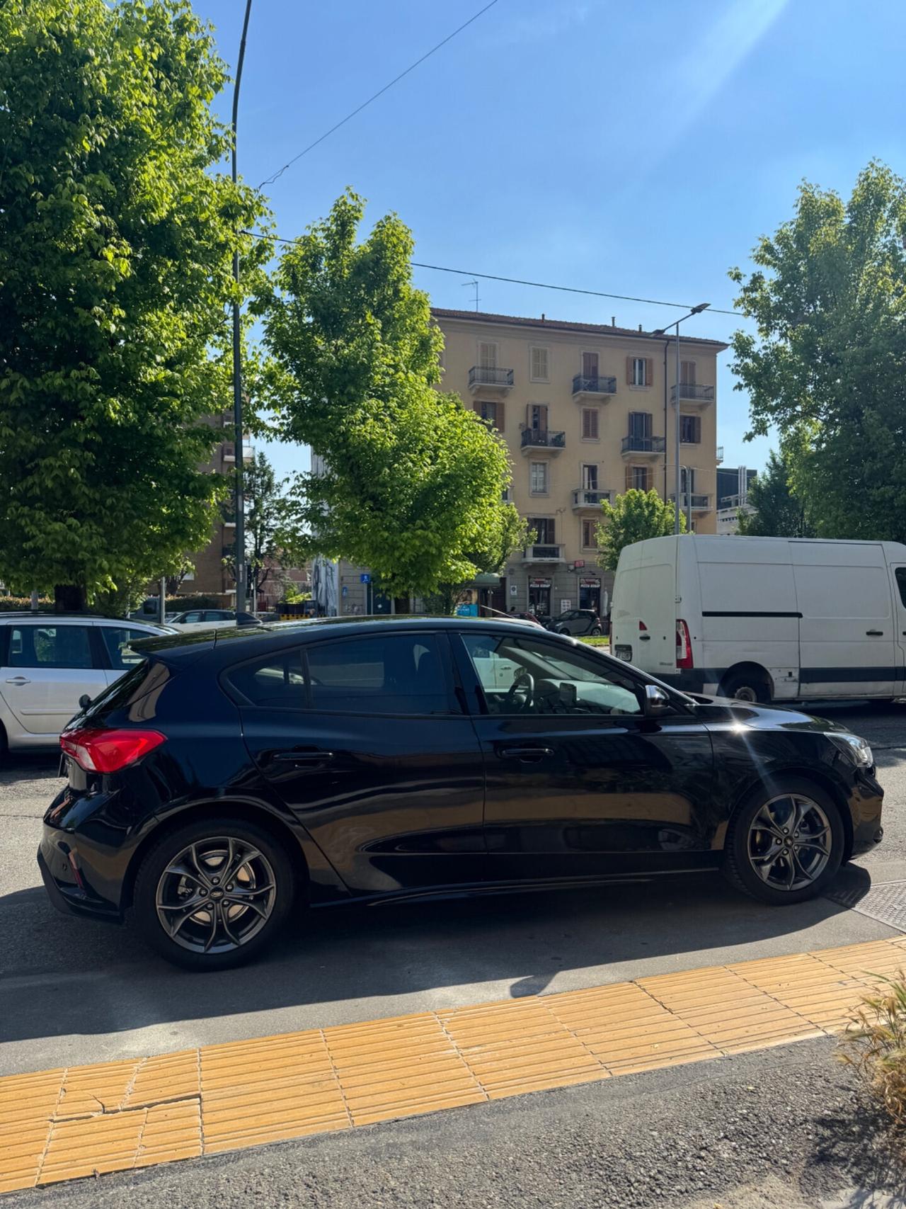 Ford Focus ST-Line EcoBoost Hybrid 1.0 125 cv
