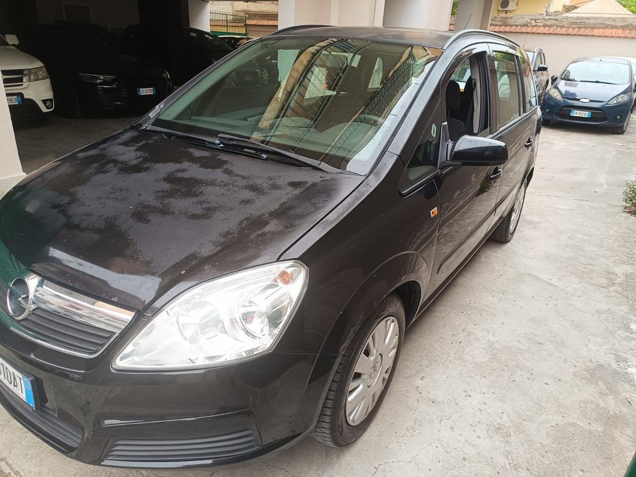 Opel Zafira 1.6 16V ecoM 94CV Cosmo