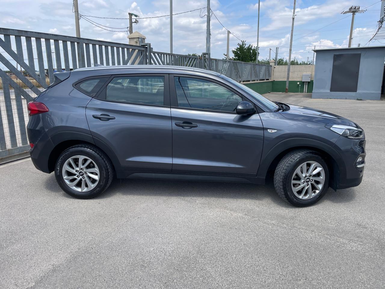 Hyundai Tucson 1.7 CRDi 141CV DCT XPossible-NAVIGATORE-RETROCAMERA