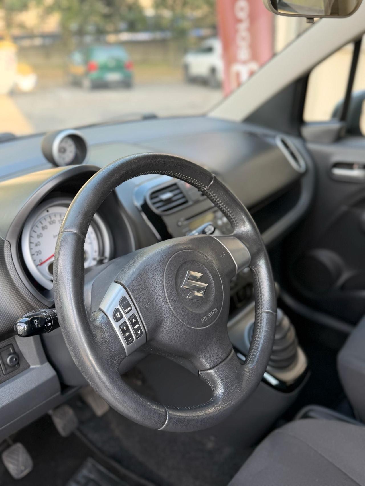 Suzuki Splash 1.0 VVT GL