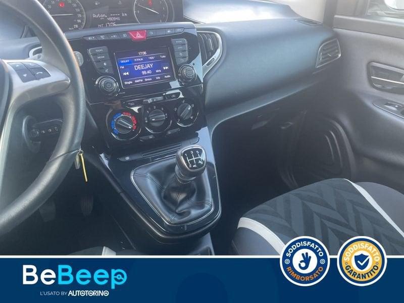 Lancia Ypsilon 1.2 GOLD 69CV MY16