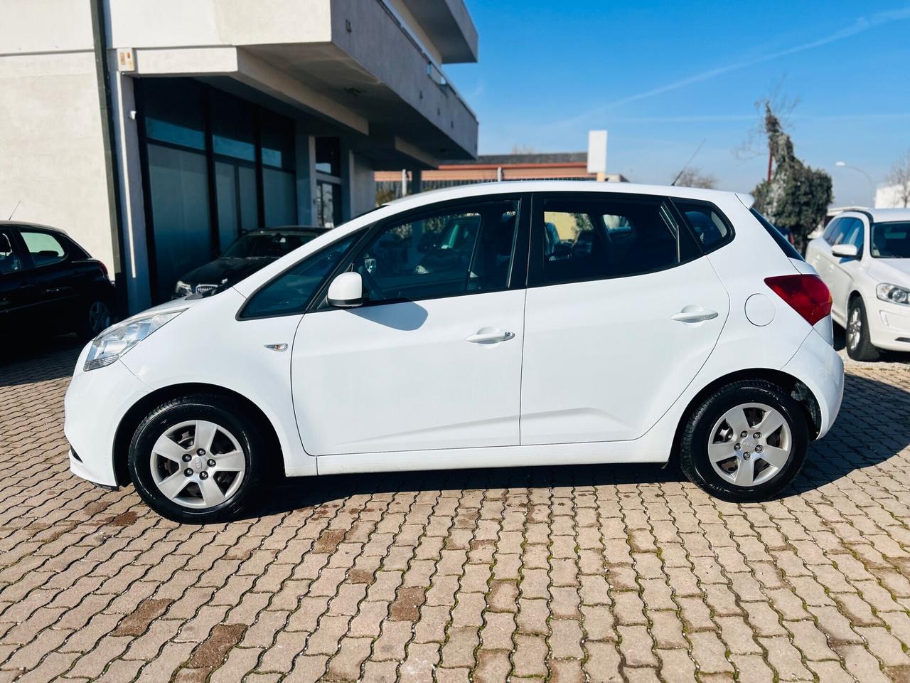 Kia Venga 1.4 CRDi 90CV Cool