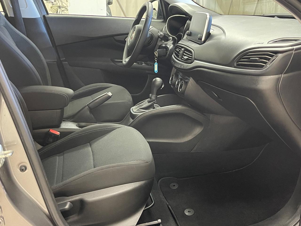Fiat Tipo 1.6 Mjt S&S SW Lounge