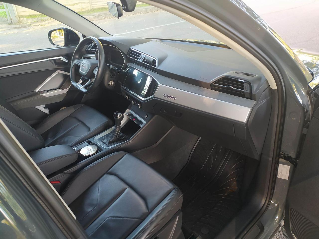 Audi Q3 Business 2.0 35 TDI #7170