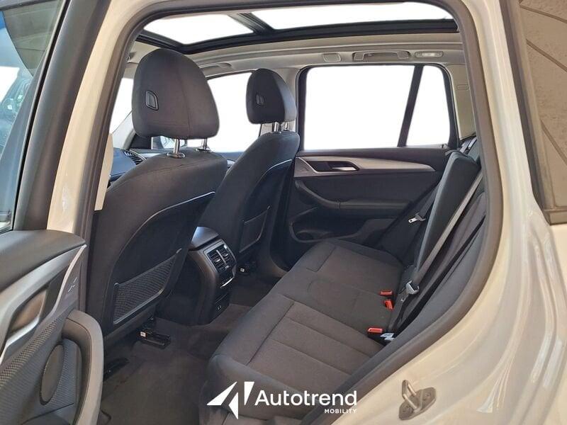 BMW X3 sDrive18d 150 CV Automatica NAVI Business Advantage