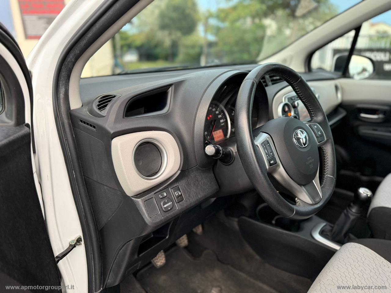 TOYOTA Yaris 1.0 5p. Lounge