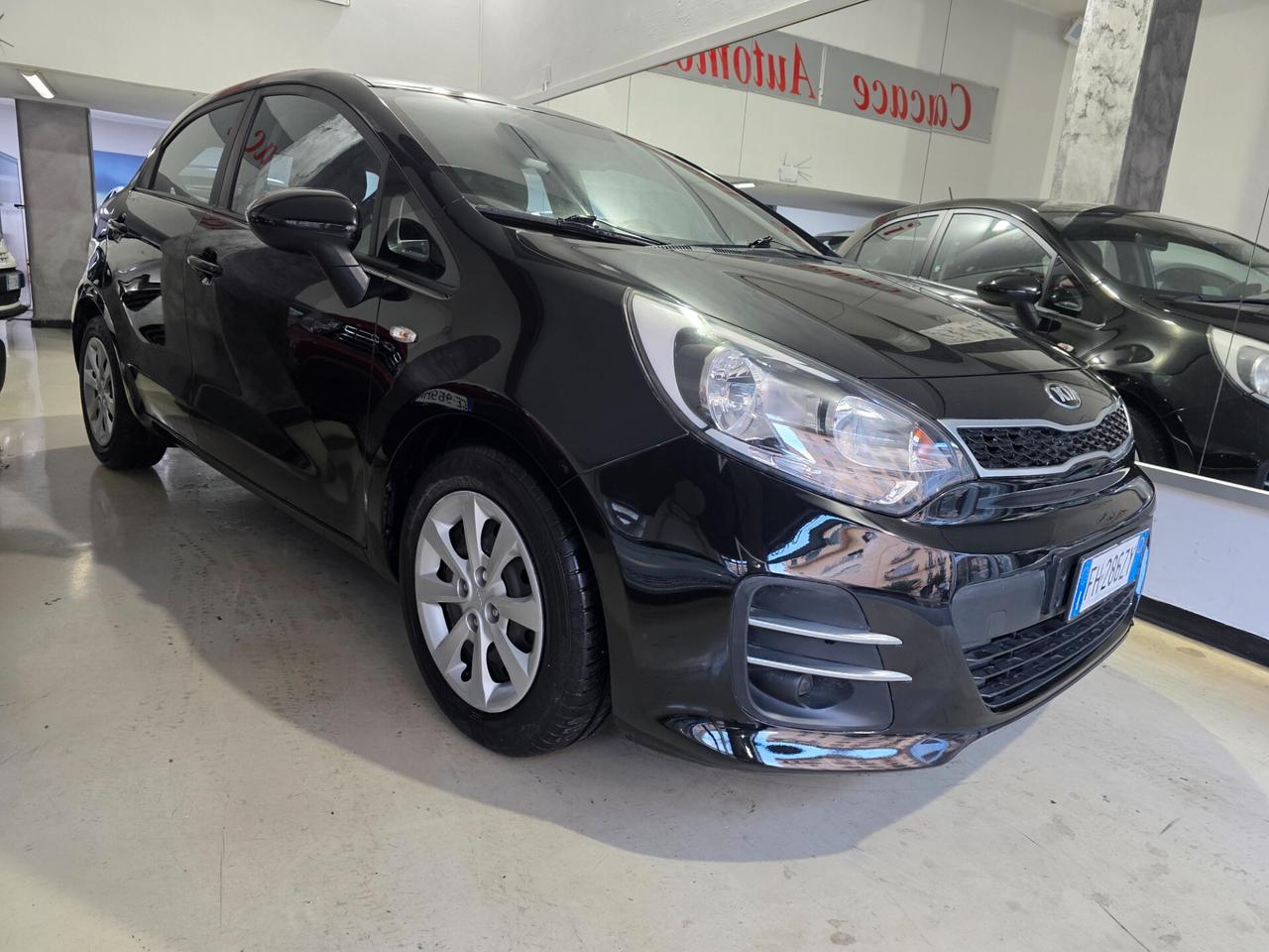 Kia Rio 1.1 CRDi 75cv 5p Cool 2017