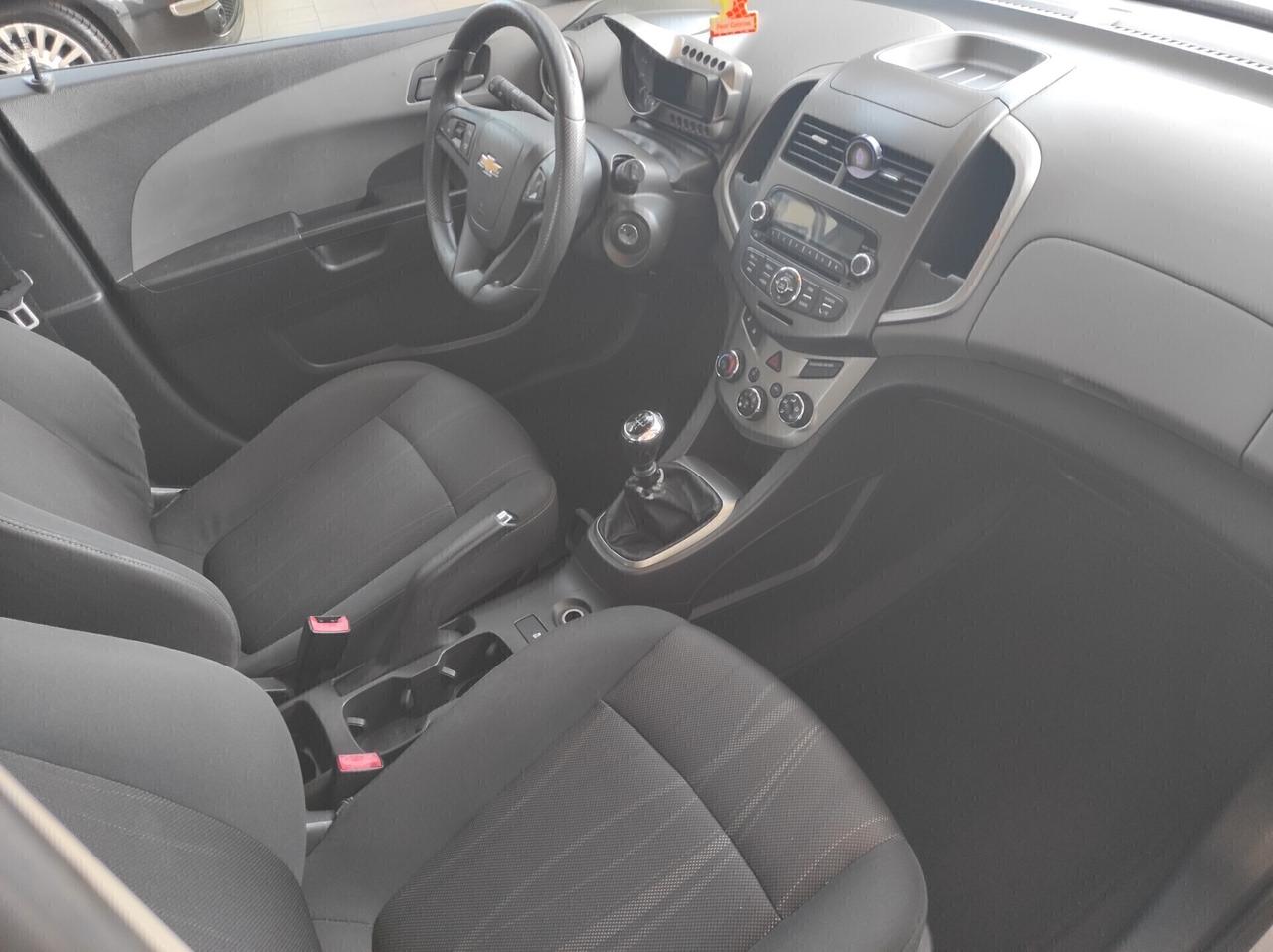 Chevrolet Aveo 1.2 86CV 5 porte LTZ NEOPATENTATI