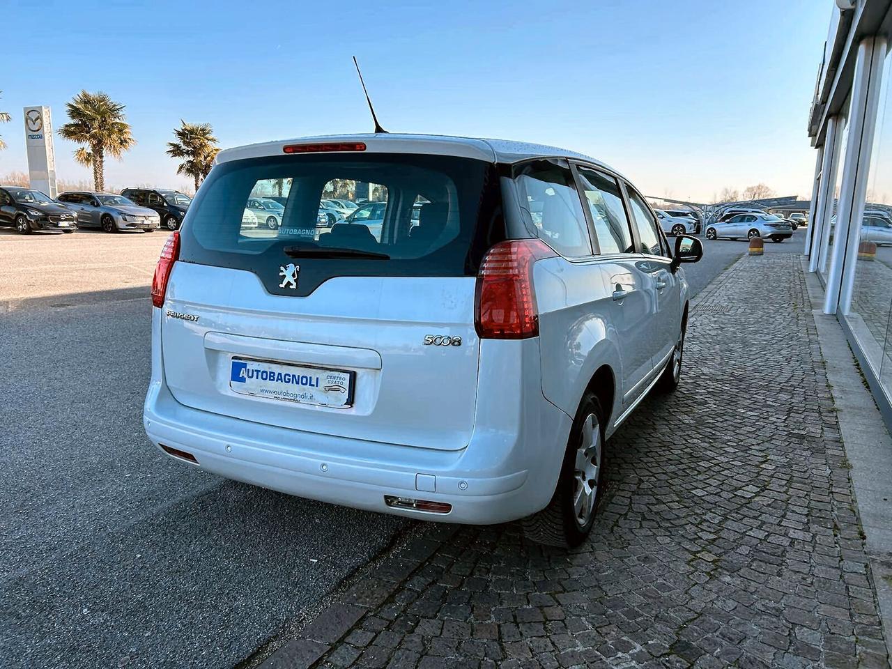 Peugeot 5008 TECNO 1.6 THP 156 CV UNICO PR.