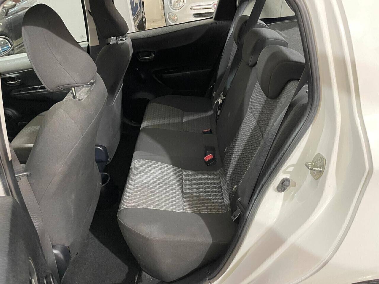 Toyota Yaris 1.0 5 porte Lounge