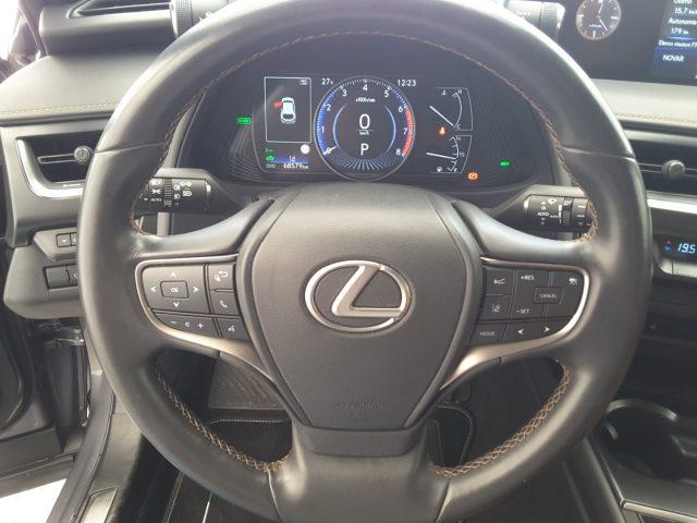 LEXUS UX 250h Hybrid 4WD Premium