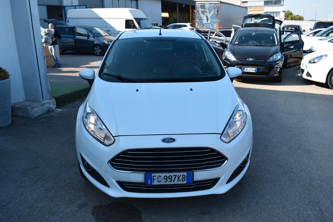 Ford Fiesta 1.0 Titanium Cambio Automatico