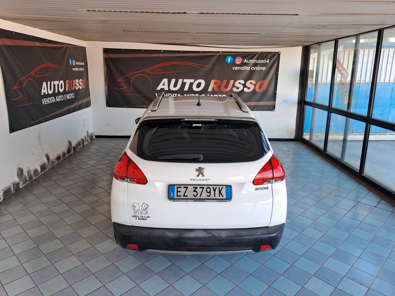 Peugeot 2008 1.2 PureTech 82 Allure
