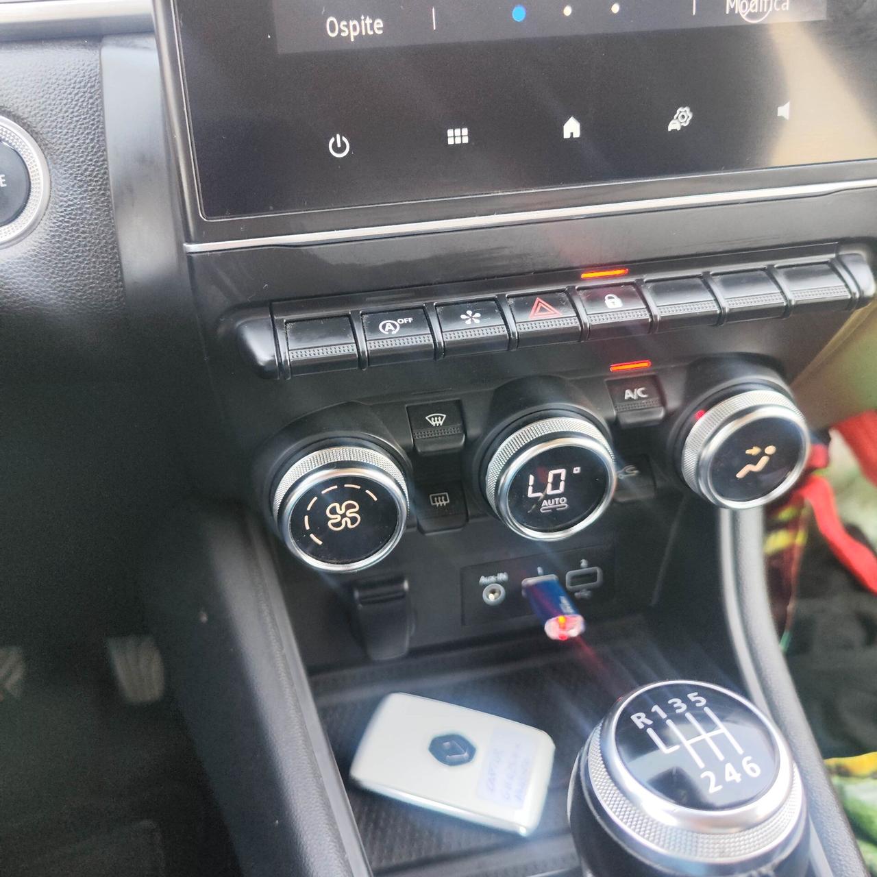 Renault Captur Mild Hybrid 140 CV Intens