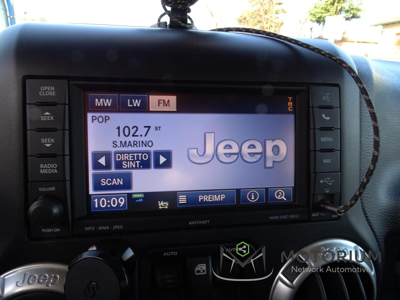 Jeep Wrangler 2.8 CRD DPF Sahara 4x4 automatic