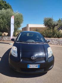 Toyota Yaris 1.3 Gpl Sol