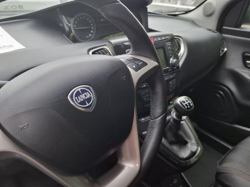 Lancia Ypsilon III 2015 1.2 Gold s&s 69cv my19