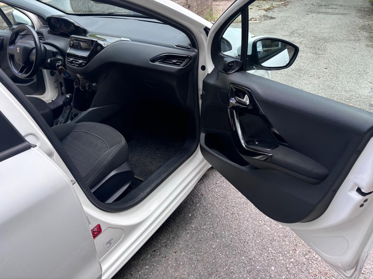 Peugeot 208 1.2 VTi 82 CV 5 porte Access