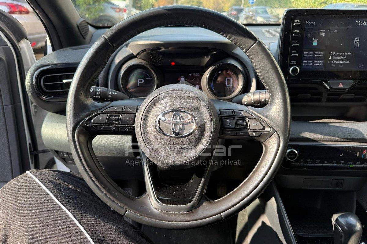 TOYOTA Yaris 1.5 Hybrid 5 porte Style