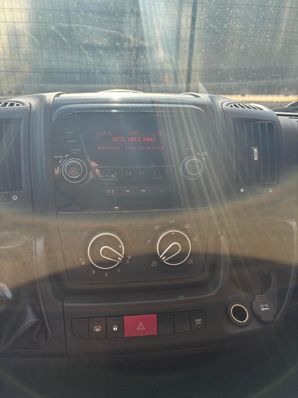 Citroen Jumper 28 BlueHDi 120 PASSO CORTO 2021