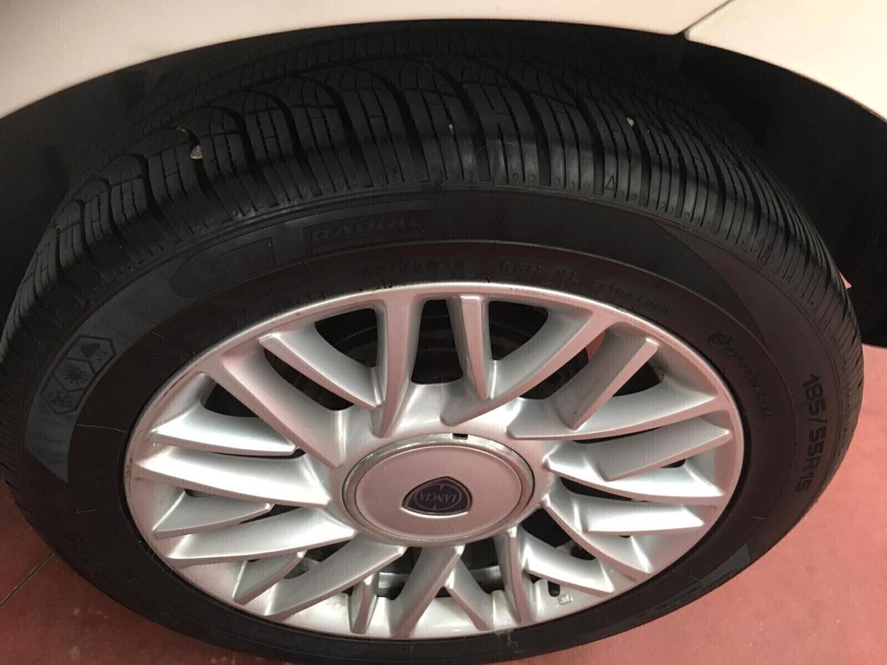 LANCIA YPSILON serie4 GPL Orig. Lancia 1.2 CV 69 ECOCHIC-PLATINUM garanzia 12 mesi