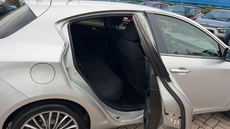 Alfa Romeo Giulietta III 2010 2.0 jtdm(2) Distinctive 170cv