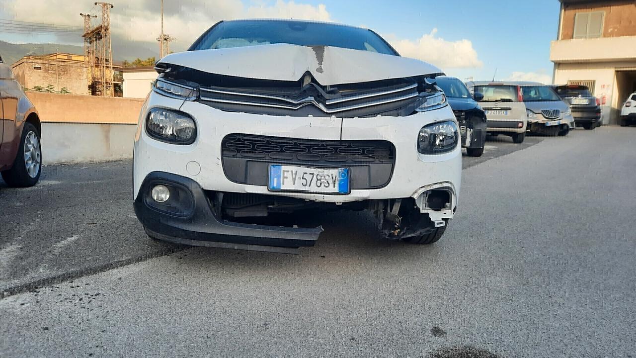 Citroen C3 cc16 100cv hdi anno 2019 incidentata