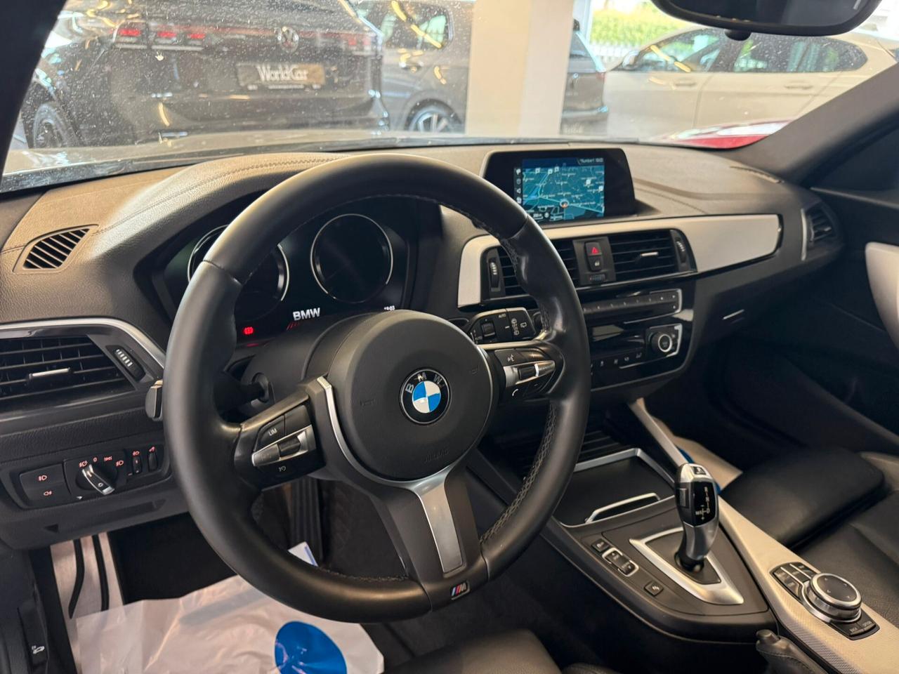 Bmw 118 118d 5p. Msport