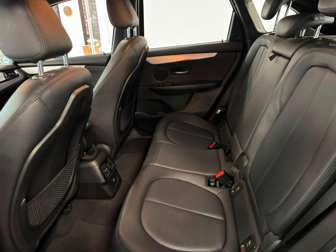 Bmw 2er Active Tourer 218d Luxury