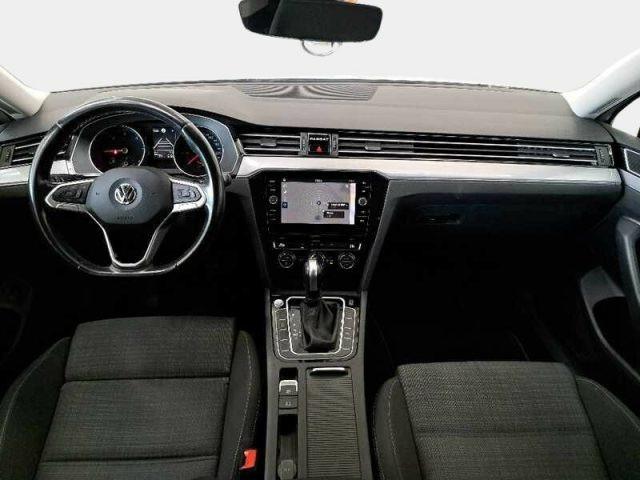 VOLKSWAGEN Passat Variant 2.0 TDI SCR EVO DSG Business