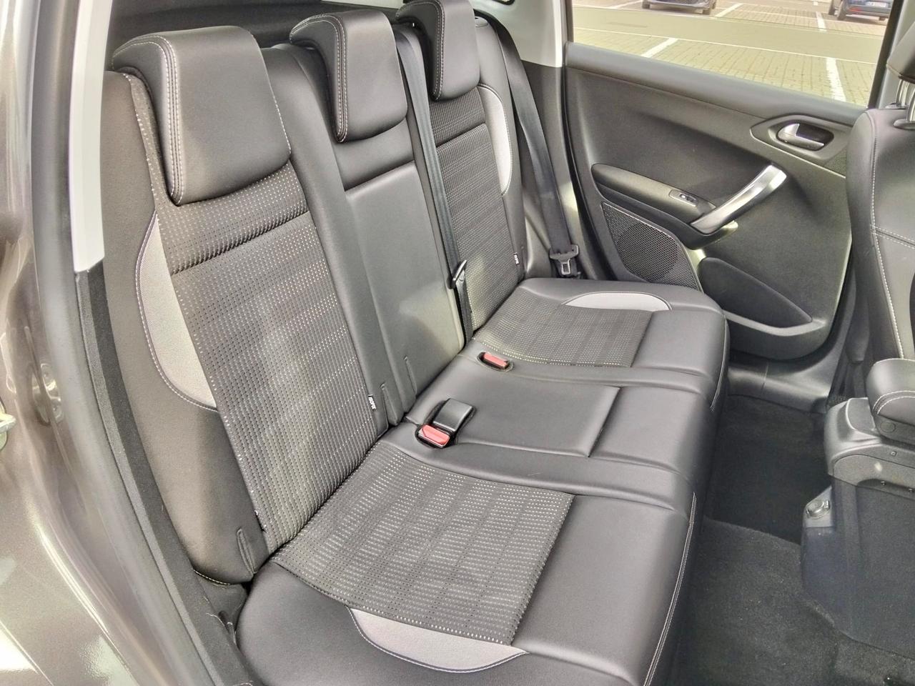 Peugeot 2008 PureTech 82 ETG5 Automatik S&S*Navi*Pelle